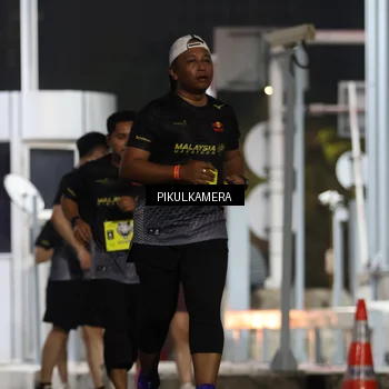 Runner Photo 7082642