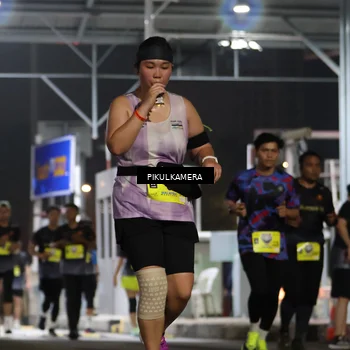 Runner Photo 7082645