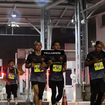 Runner Photo 7082651