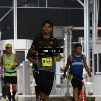 Runner Photo 7082667