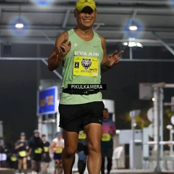 Runner Photo 7082680