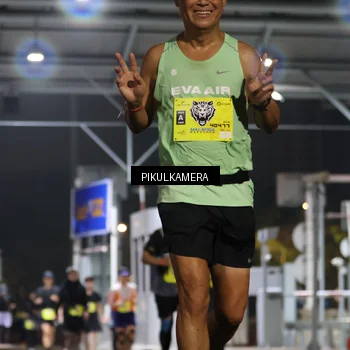 Runner Photo 7082683