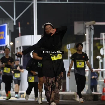 Runner Photo 7082695