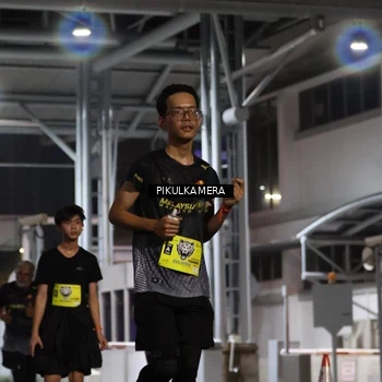Runner Photo 7082715