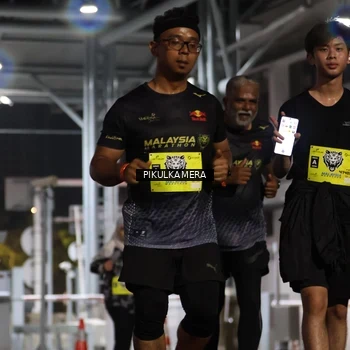 Runner Photo 7082725