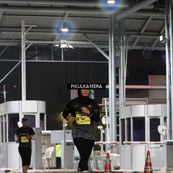Runner Photo 7082726