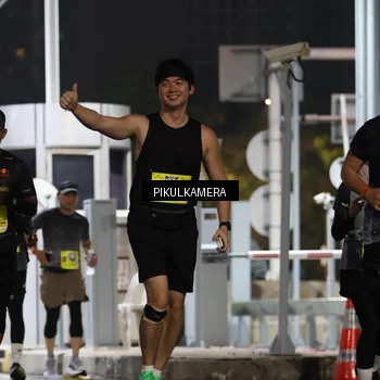 Runner Photo 7082747