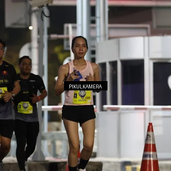 Runner Photo 7082751