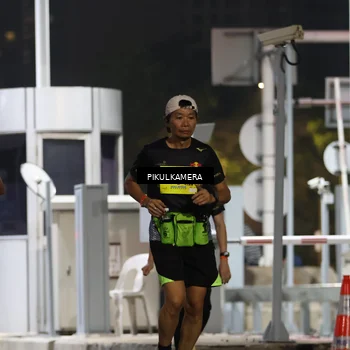 Runner Photo 7082756