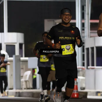 Runner Photo 7082758