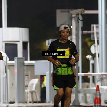 Runner Photo 7082762