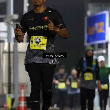 Runner Photo 7082848