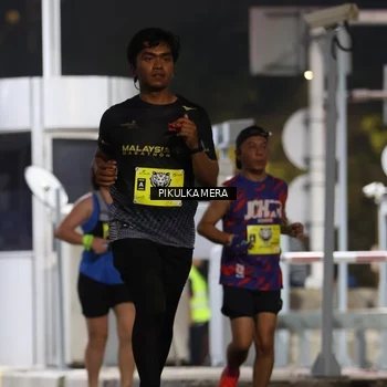 Runner Photo 7082871