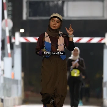 Runner Photo 7082887