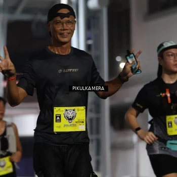 Runner Photo 7082892