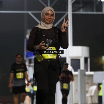 Runner Photo 7082898