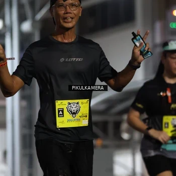 Runner Photo 7082899