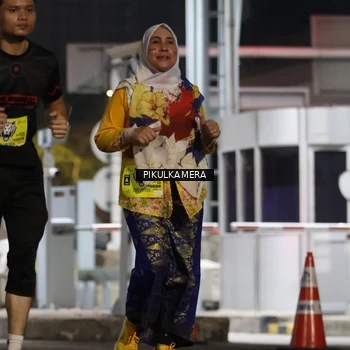 Runner Photo 7082937