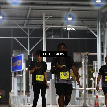 Runner Photo 7082980