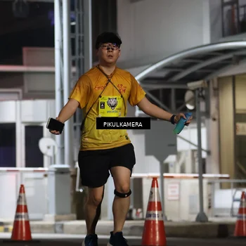 Runner Photo 7083012
