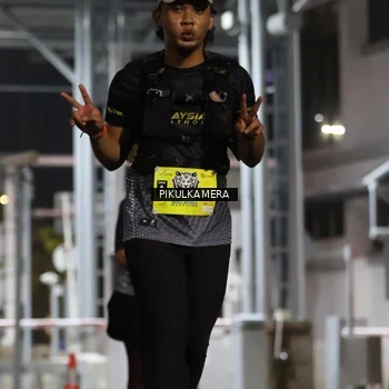 Runner Photo 7083021