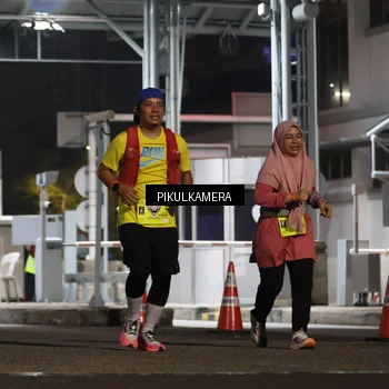 Runner Photo 7083031