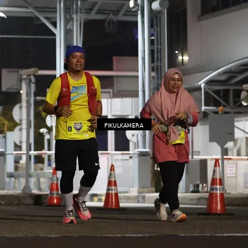 Runner Photo 7083039