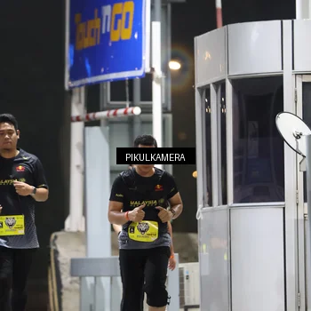 Runner Photo 7083059