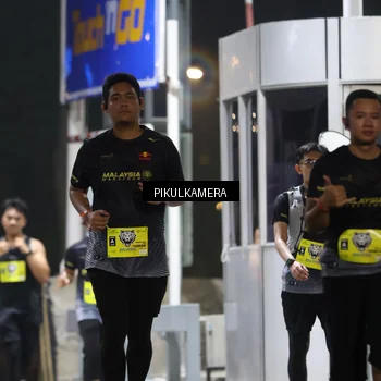 Runner Photo 7083066