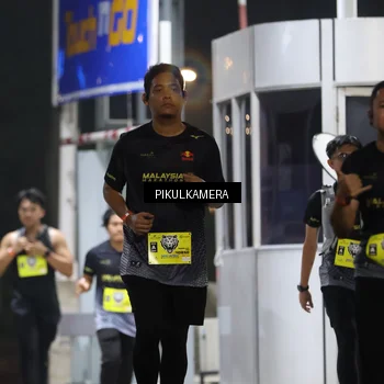 Runner Photo 7083067