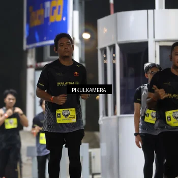 Runner Photo 7083069