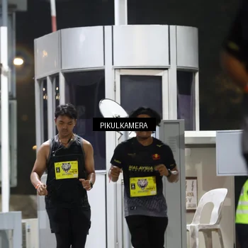 Runner Photo 7083070