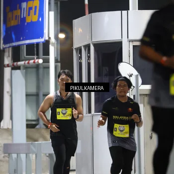 Runner Photo 7083074