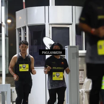 Runner Photo 7083076