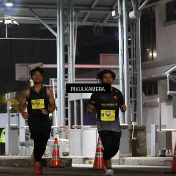 Runner Photo 7083084