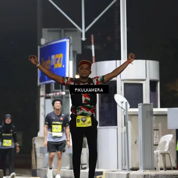 Runner Photo 7083090