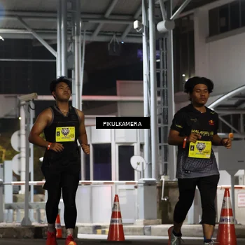 Runner Photo 7083091
