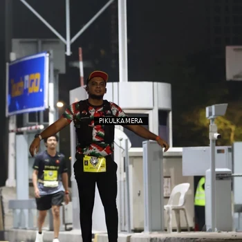 Runner Photo 7083096