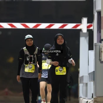 Runner Photo 7083097
