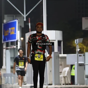 Runner Photo 7083100