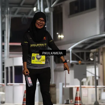 Runner Photo 7083119