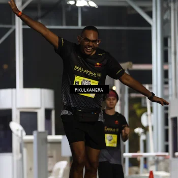 Runner Photo 7083136