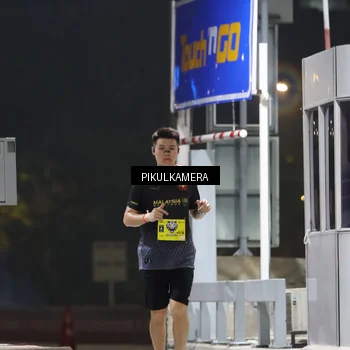 Runner Photo 7083164