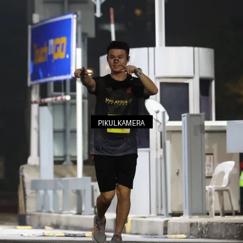 Runner Photo 7083167