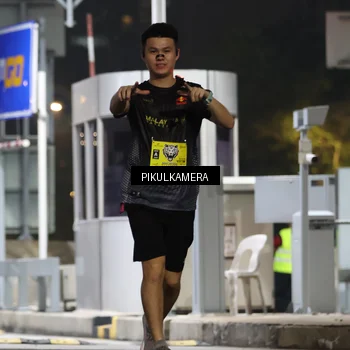 Runner Photo 7083174