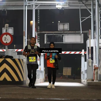Runner Photo 7083193