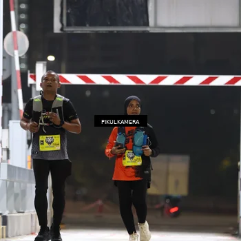 Runner Photo 7083194