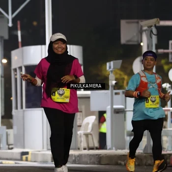 Runner Photo 7083219