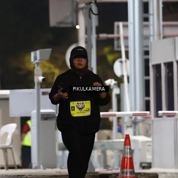 Runner Photo 7083230