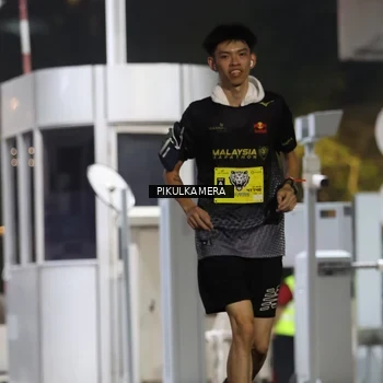 Runner Photo 7083253